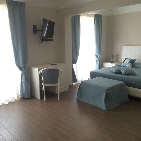 Hotel Sant'Anna Floresta Esterno foto