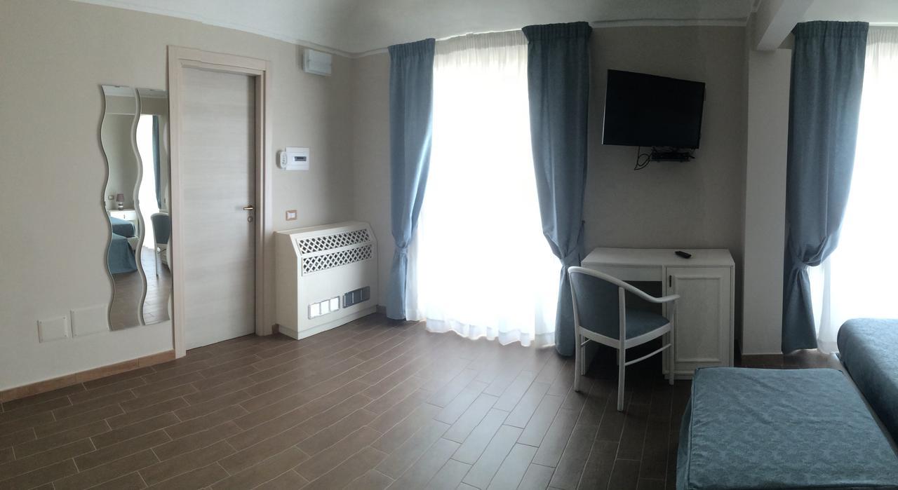 Hotel Sant'Anna Floresta Esterno foto